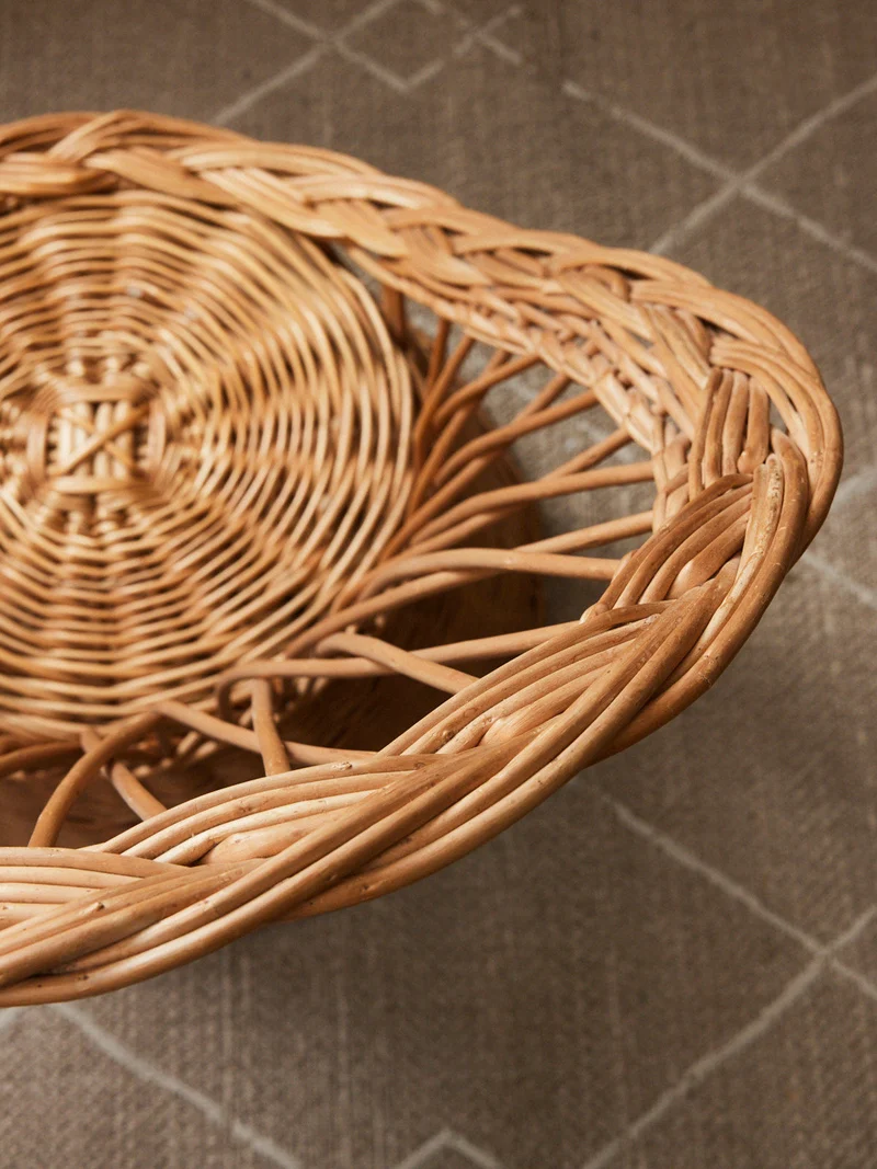 Ernest, le fauteuil en osier N°1025