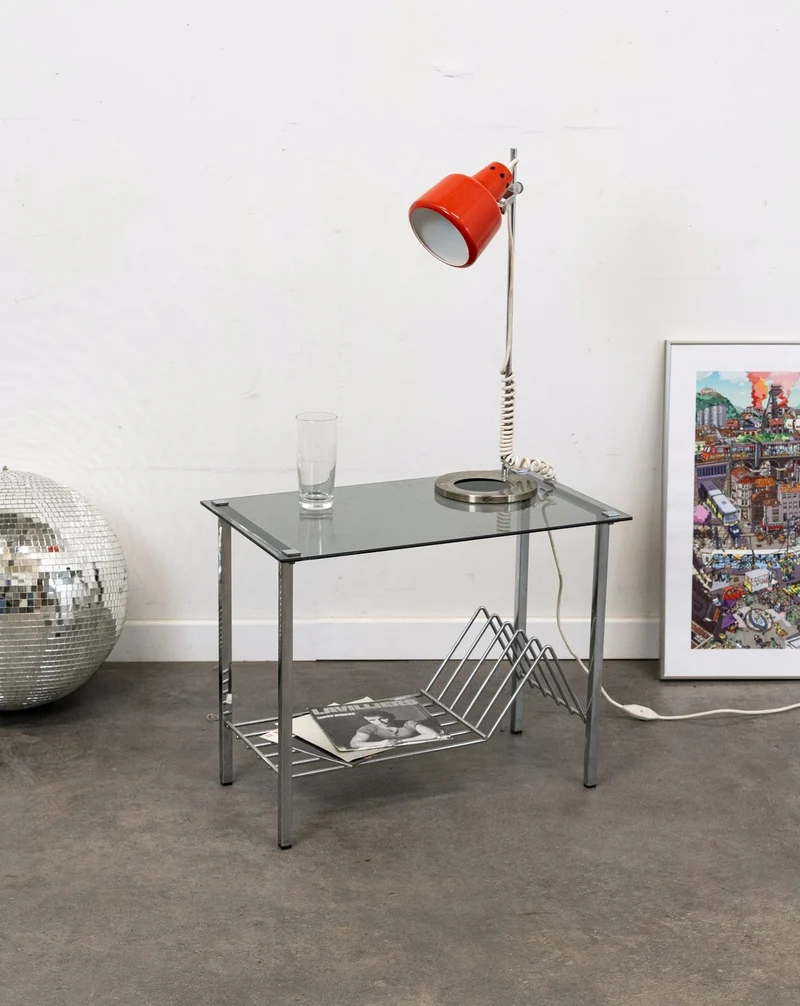 Hanna, la table d'appoint en verre et métal N°1391