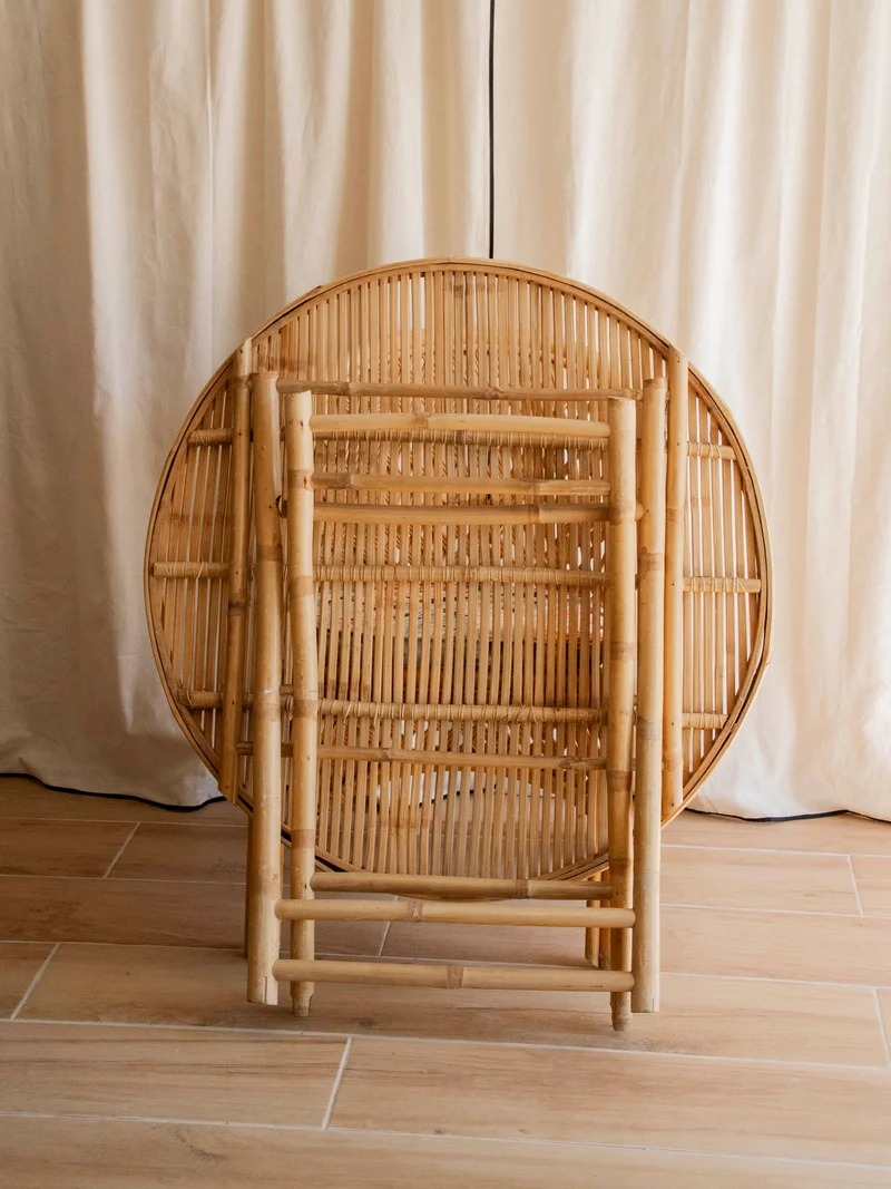 Romy, la table à manger en bambou pliable N°1417