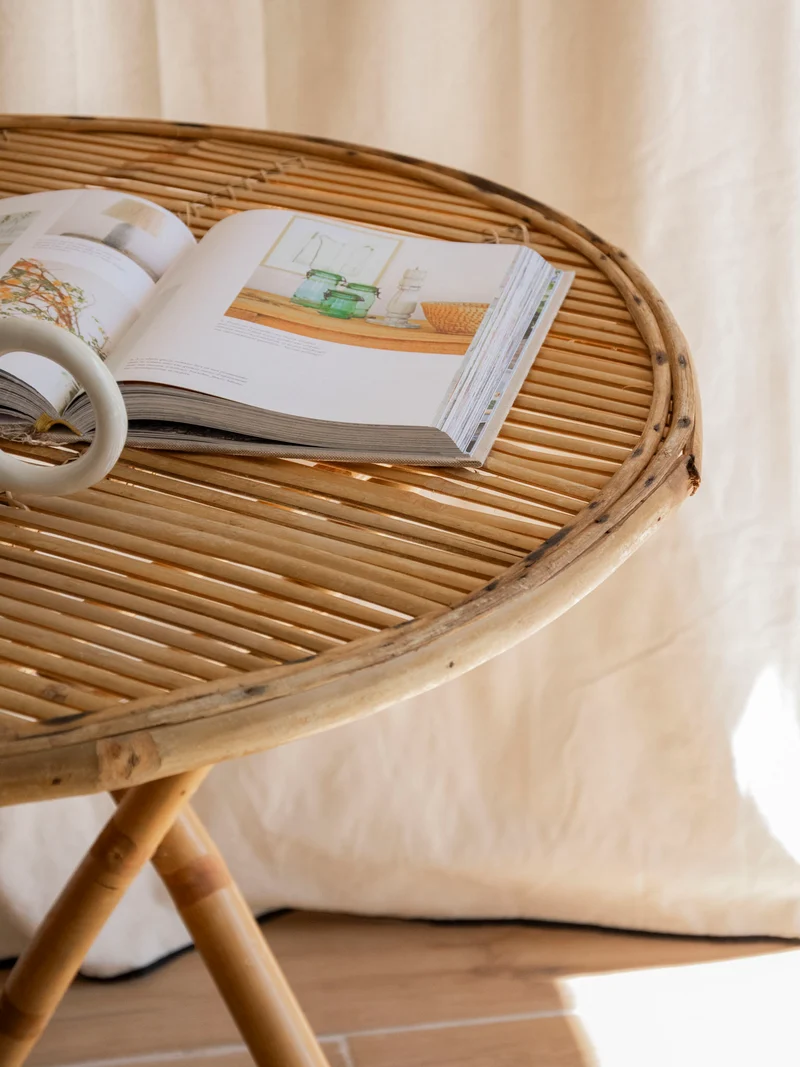 Romy, la table à manger en bambou pliable N°1417