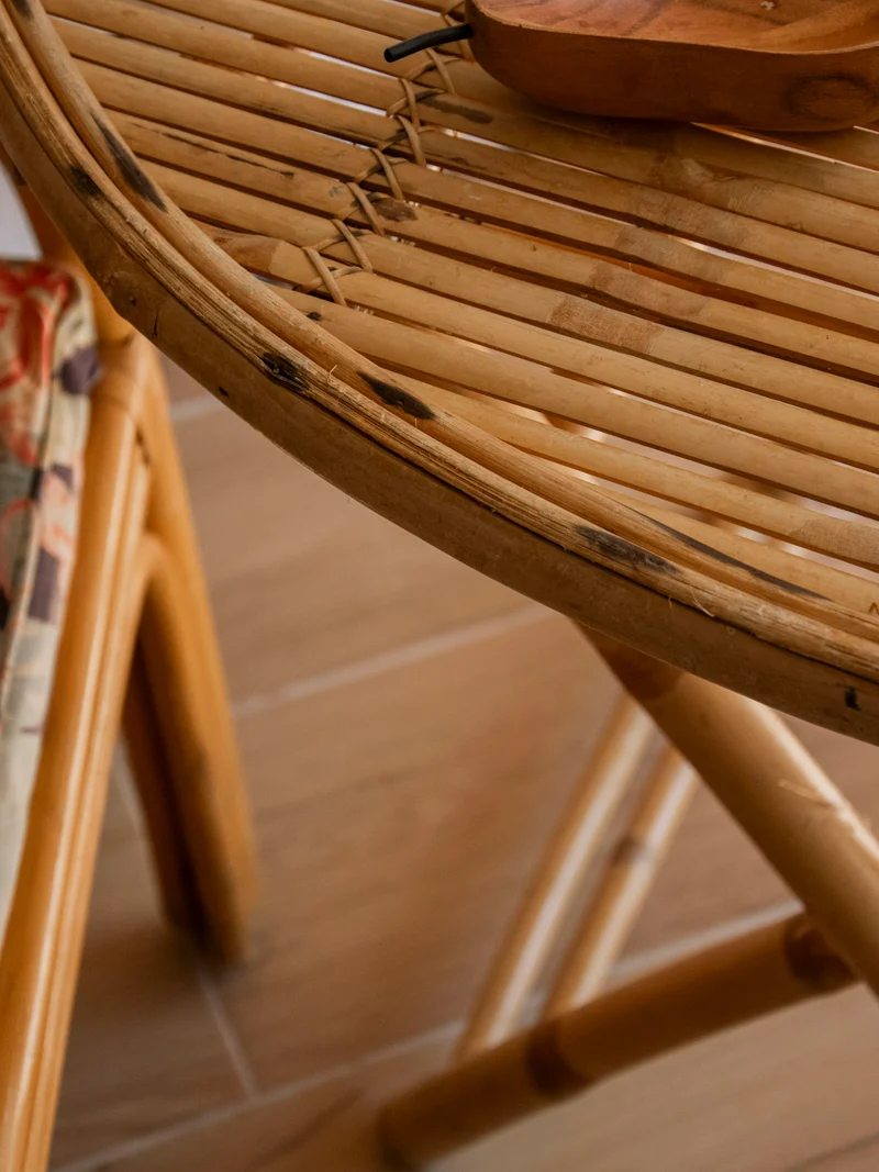 Romy, la table à manger en bambou pliable N°1417