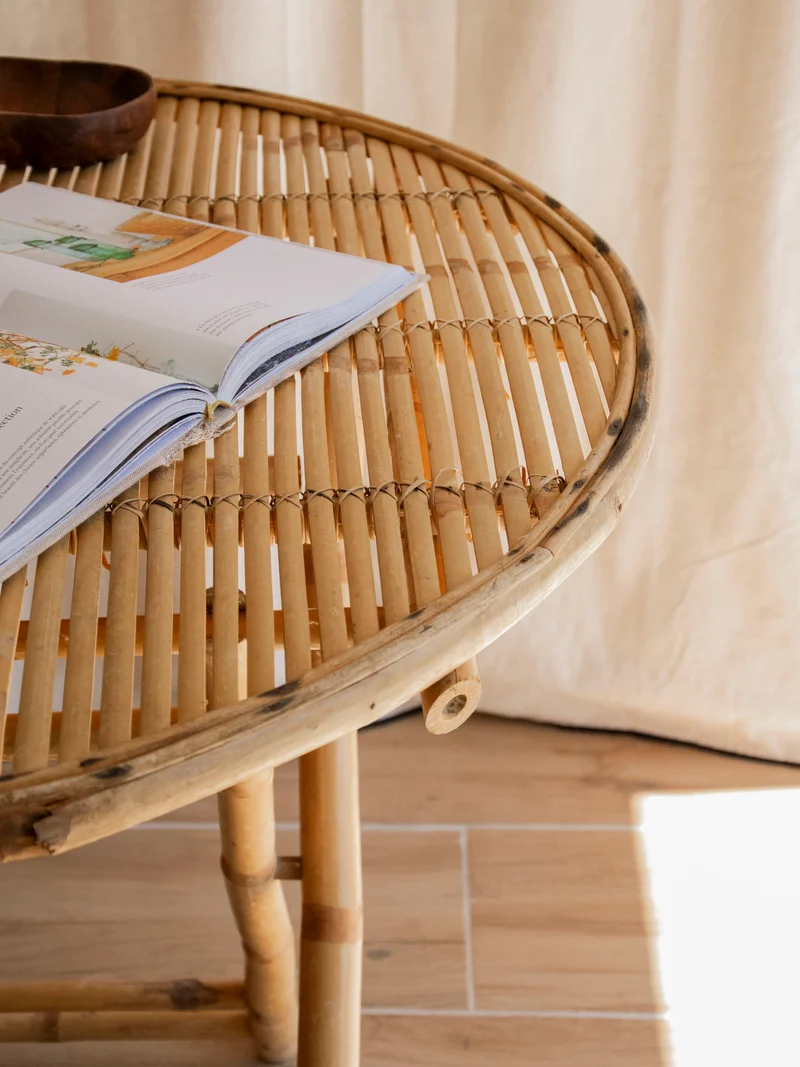 Romy, la table à manger en bambou pliable N°1417