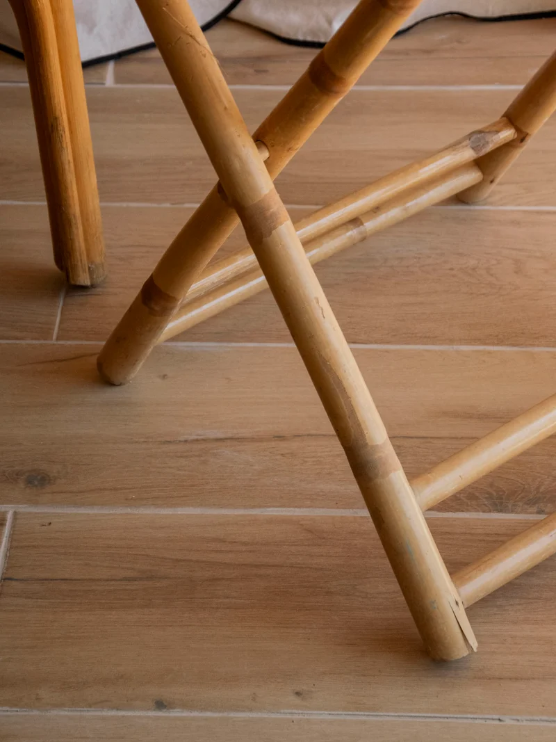 Romy, la table à manger en bambou pliable N°1417