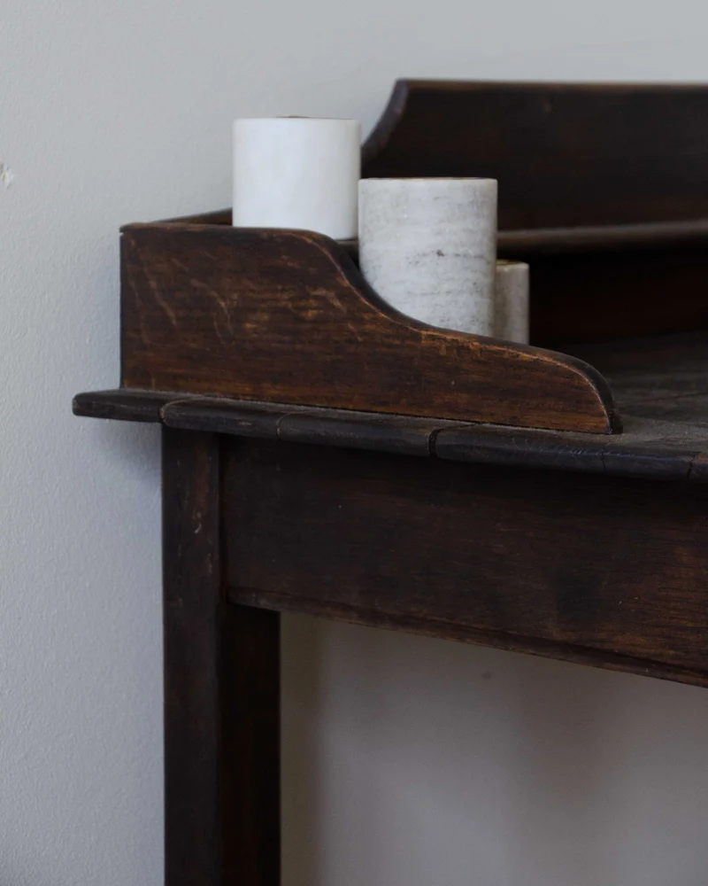 Edouard, le bureau brun foncé N°725