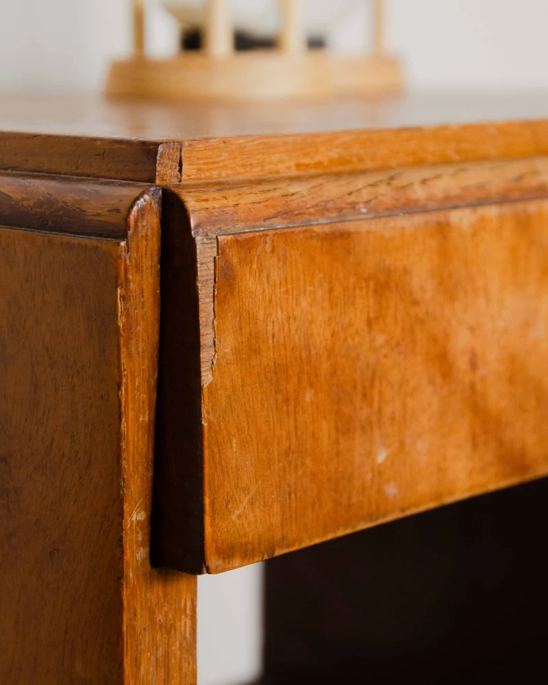Odile, la table de chevet art déco N°1384