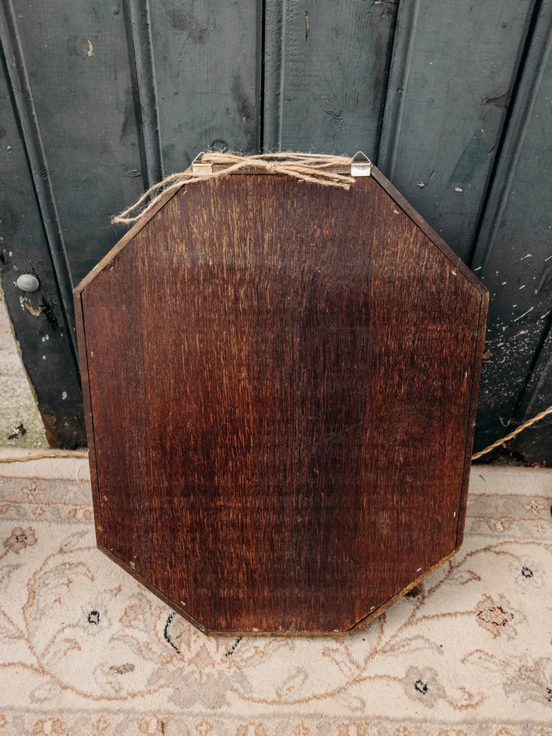 Isabelle, l'étagère à cases en bois foncé N°306