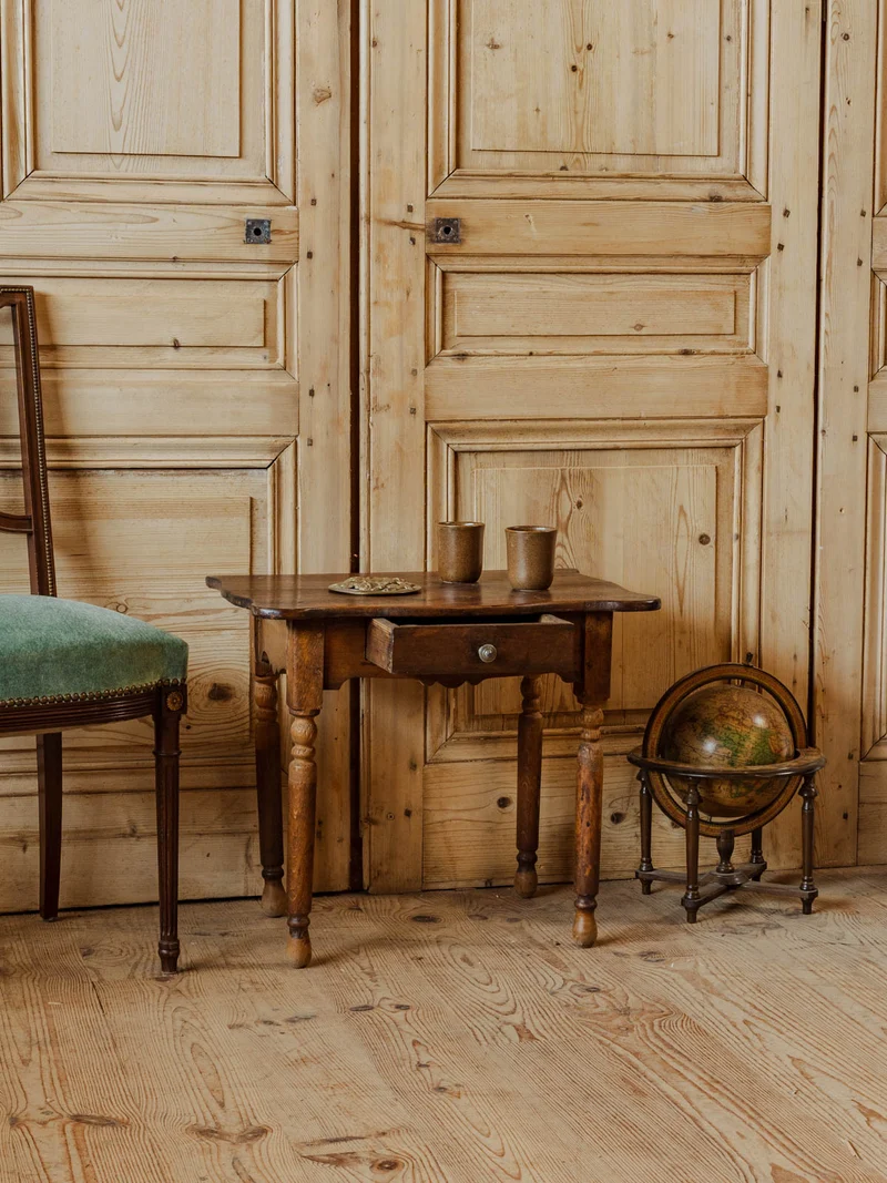 Odile, la table de chevet en bois N°1422