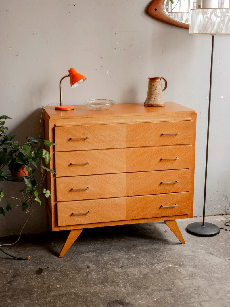 Olga, la commode en bois clair style scandinave N°461