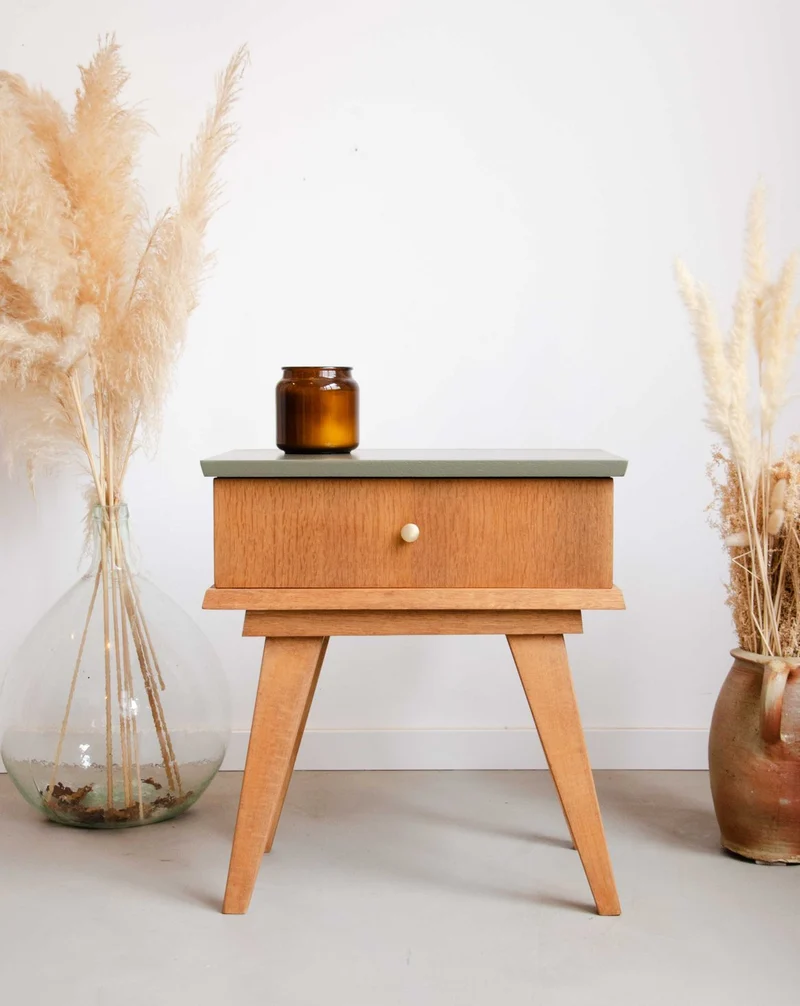 Odile, la table de chevet en bois N°1400