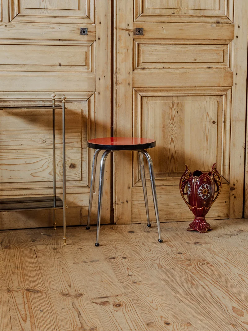 Axel, le tabouret en formica N°691