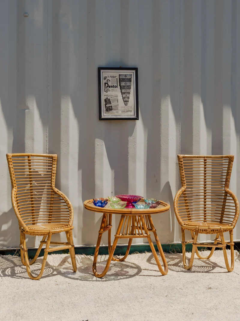 Ange, l'ensemble de table et fauteuils en rotin N°24