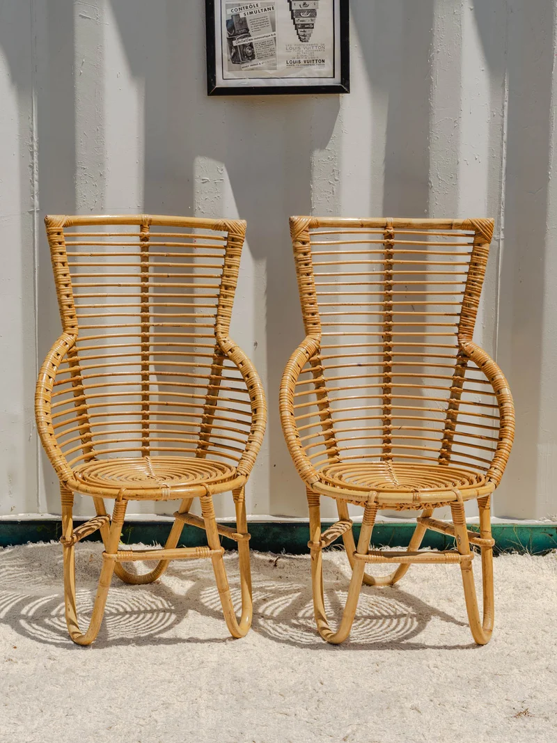 Ange, l'ensemble de table et fauteuils en rotin N°24