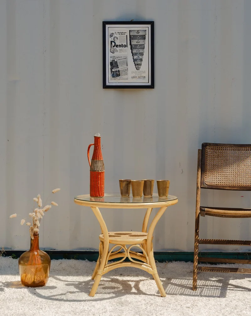 Francine, la table d'appoint en rotin et bambou N°1037