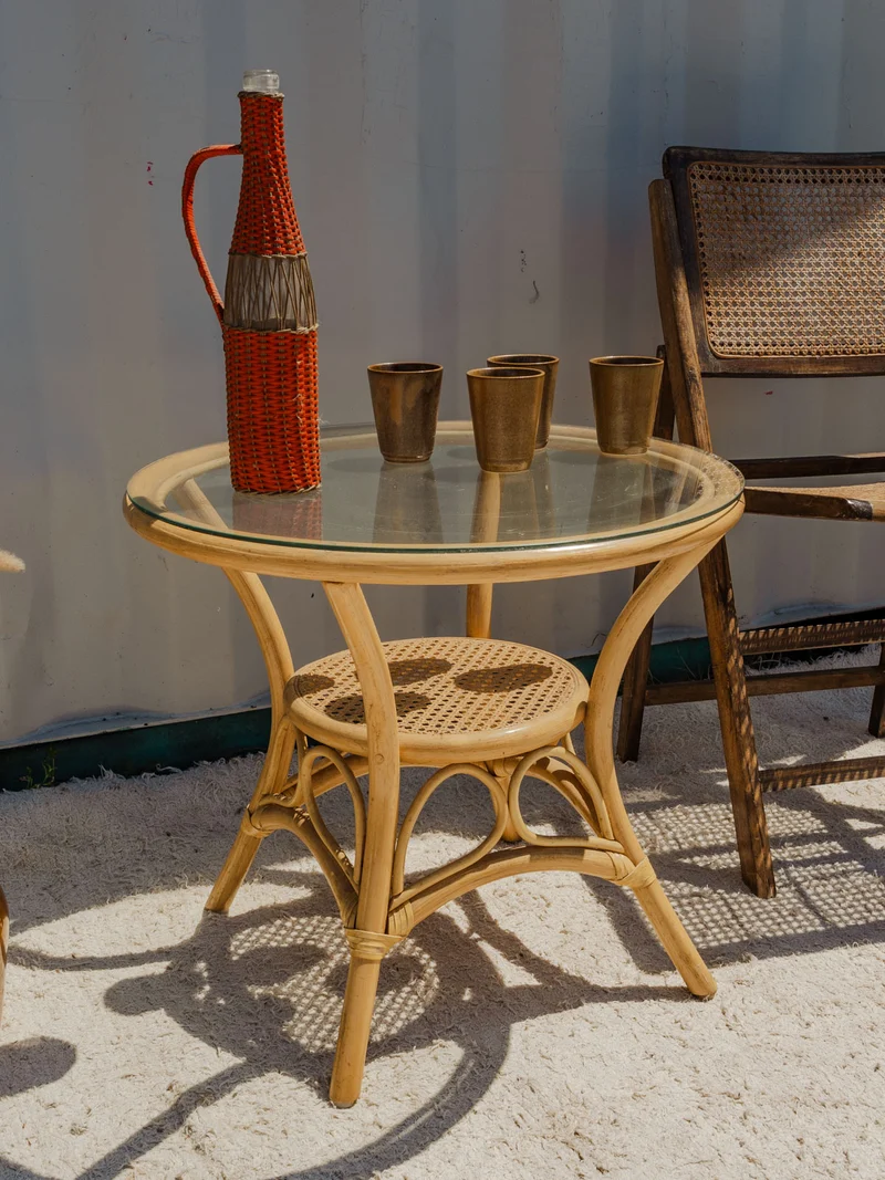 Francine, la table d'appoint en rotin et bambou N°1037