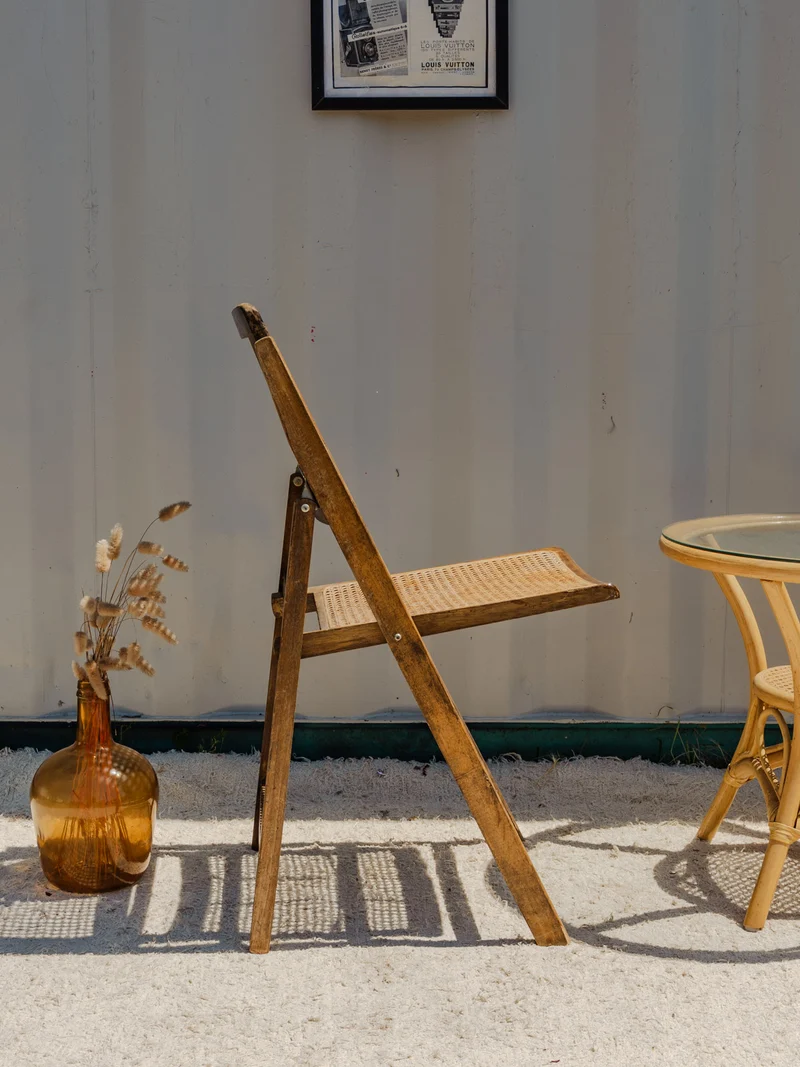 Claude, la chaise en bois et cannage N°1348