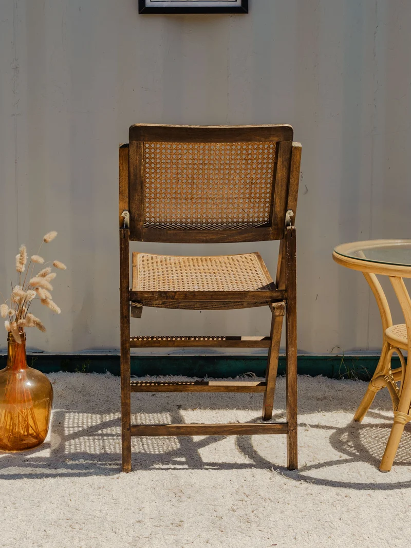 Claude, la chaise en bois et cannage N°1348