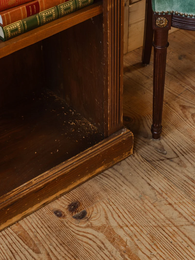 Gilbert, le long buffet en bois N°1654