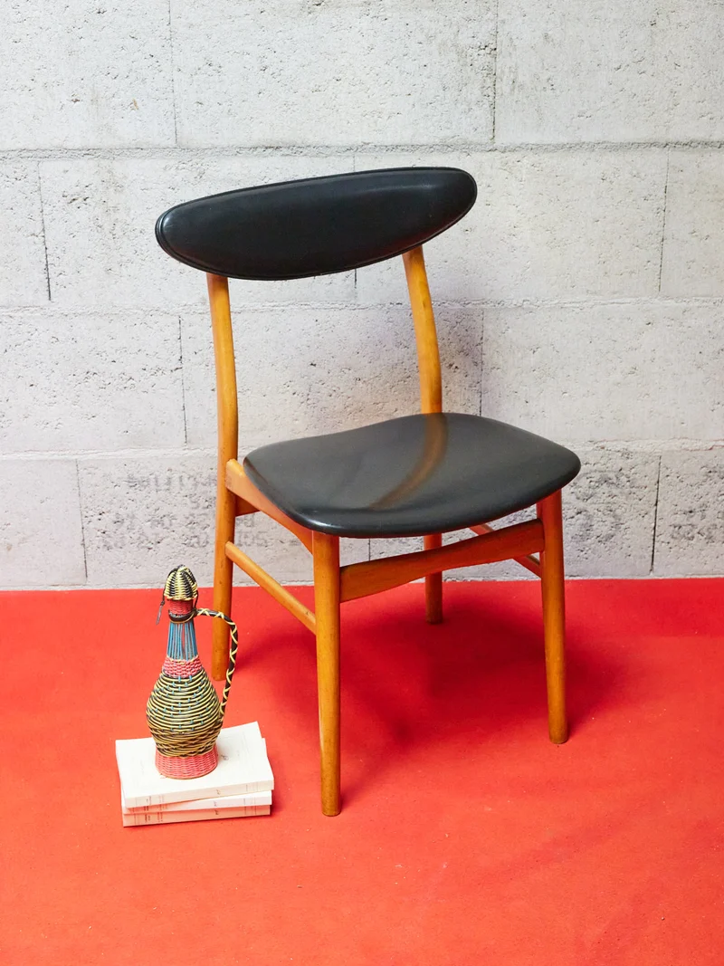 Alma, la chaise scandinave en bois N°1626