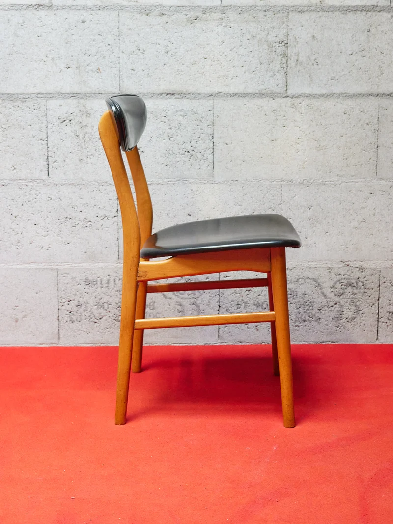 Alma, la chaise scandinave en bois N°1626