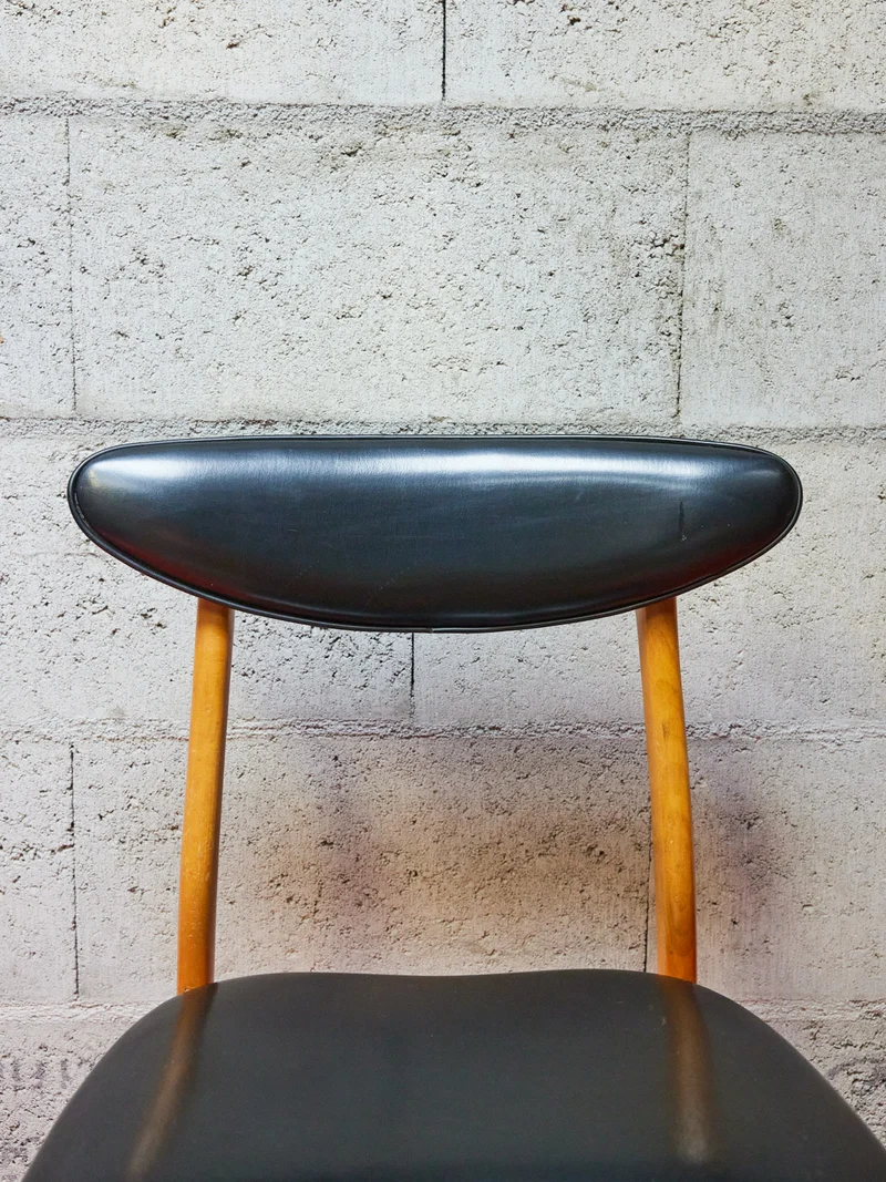 Alma, la chaise scandinave en bois N°1626