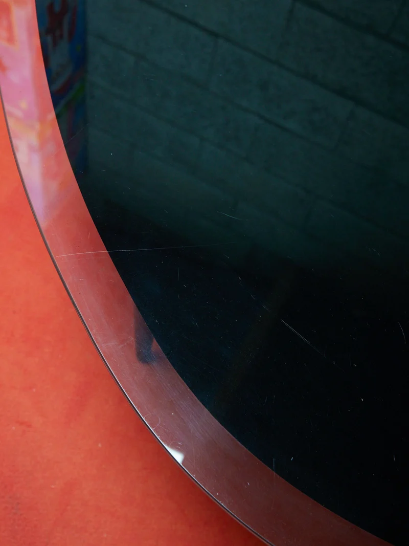 Donna, la table basse en verre N°1022
