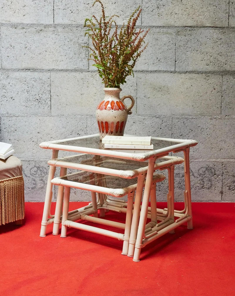 Barbara, les tables gigognes en rotin N°162