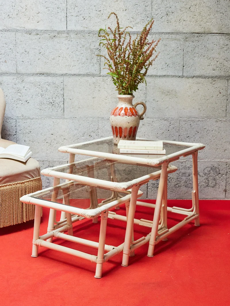 Barbara, les tables gigognes en rotin N°162