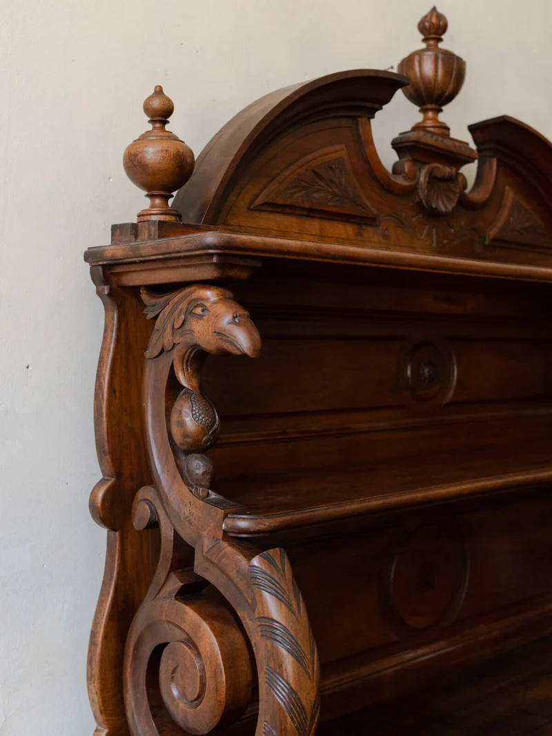 Gilbert, le buffet deux-corps en bois massif N°1636