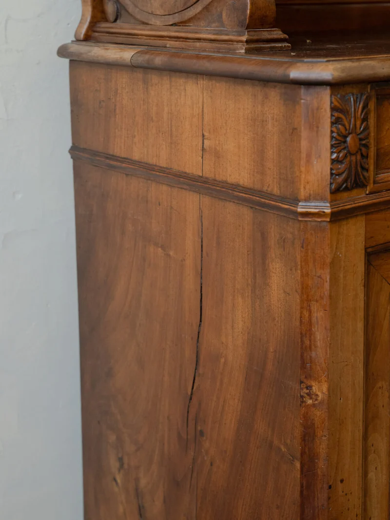 Gilbert, le buffet deux-corps en bois massif N°1636