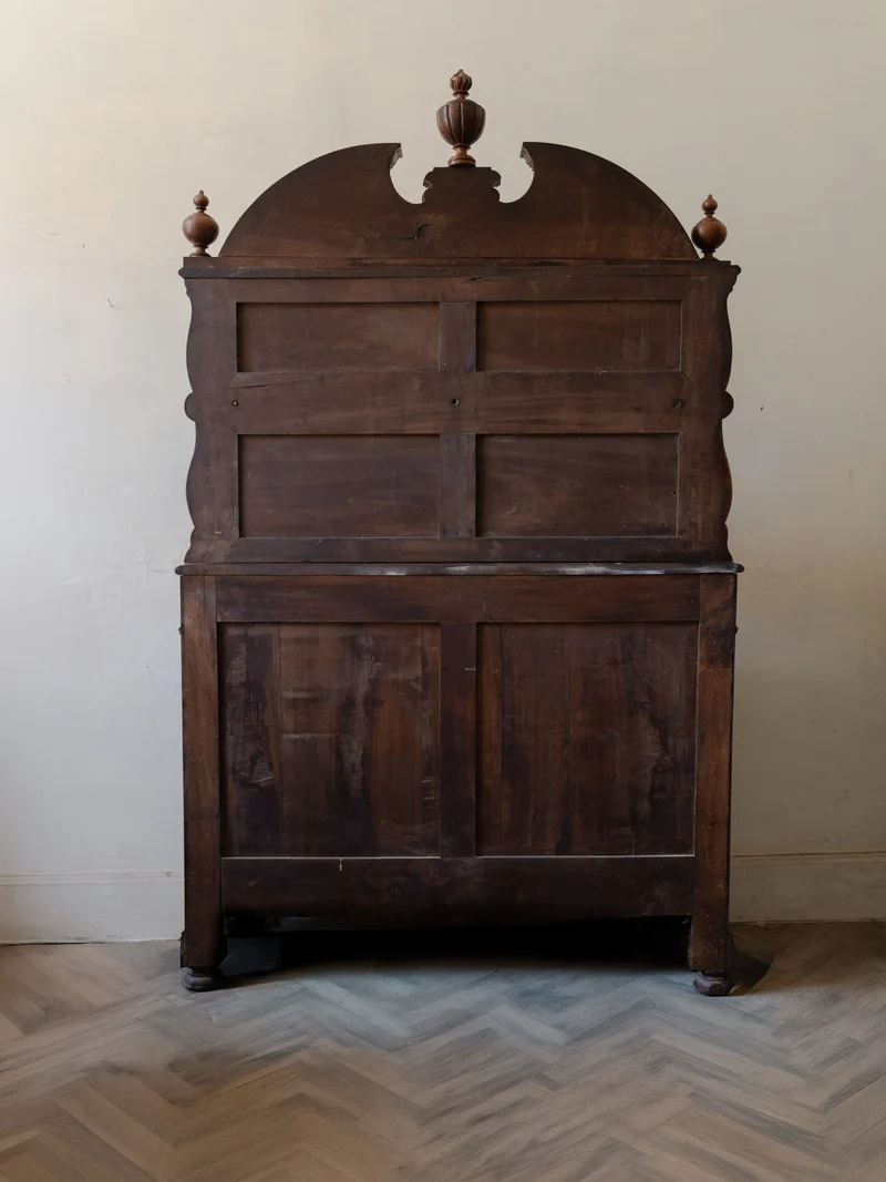 Gilbert, le buffet deux-corps en bois massif N°1636