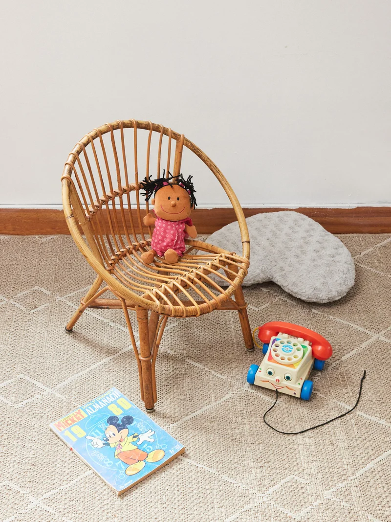 Ernestine, la chaise pour enfant en rotin N°1286
