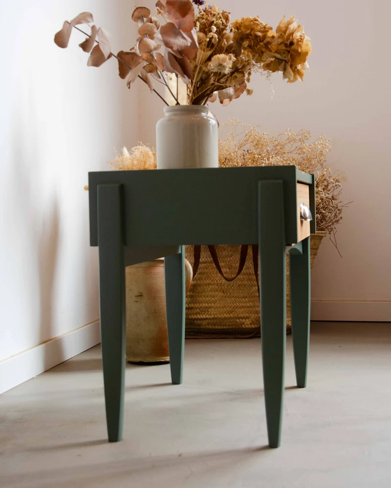 Odile, la table de chevet en teck N°1401