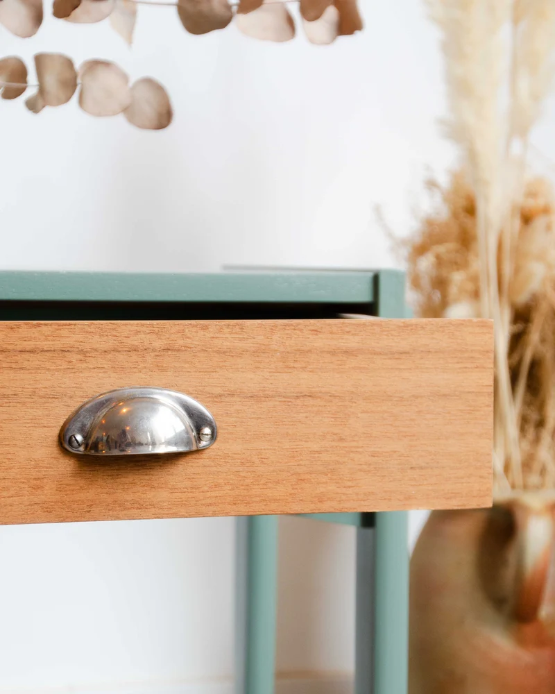 Odile, la table de chevet en teck N°1401