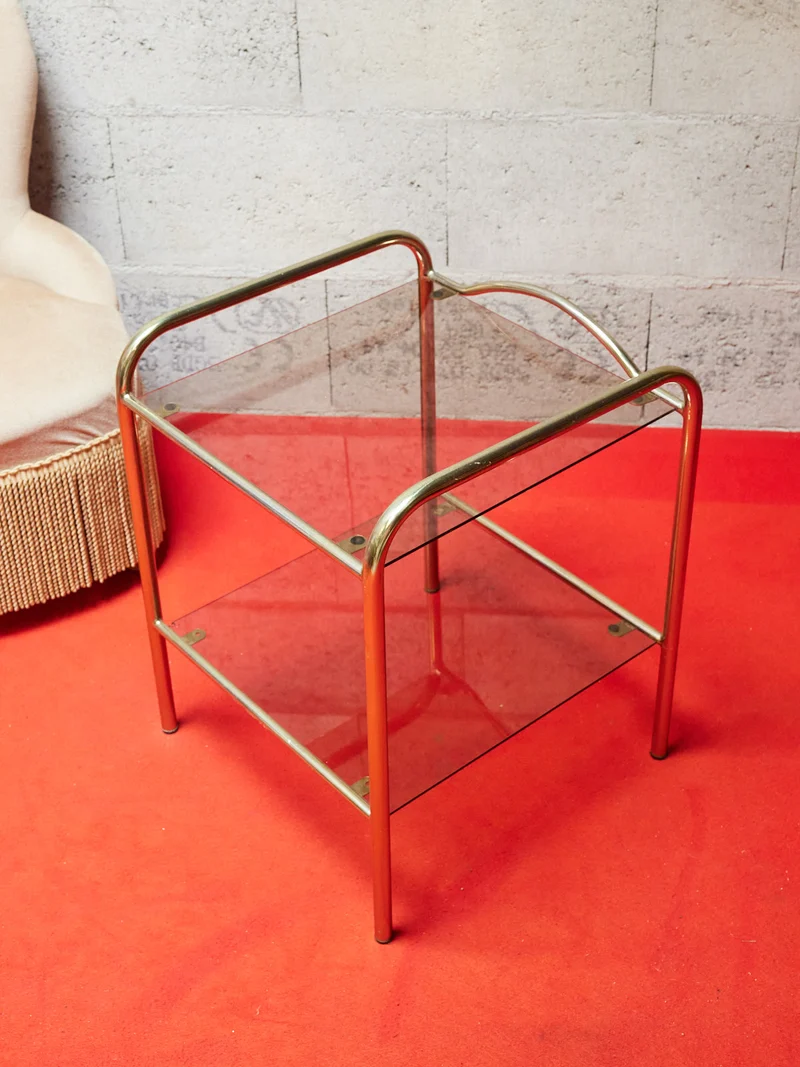 Maïa, la table de chevet en laiton N°1488