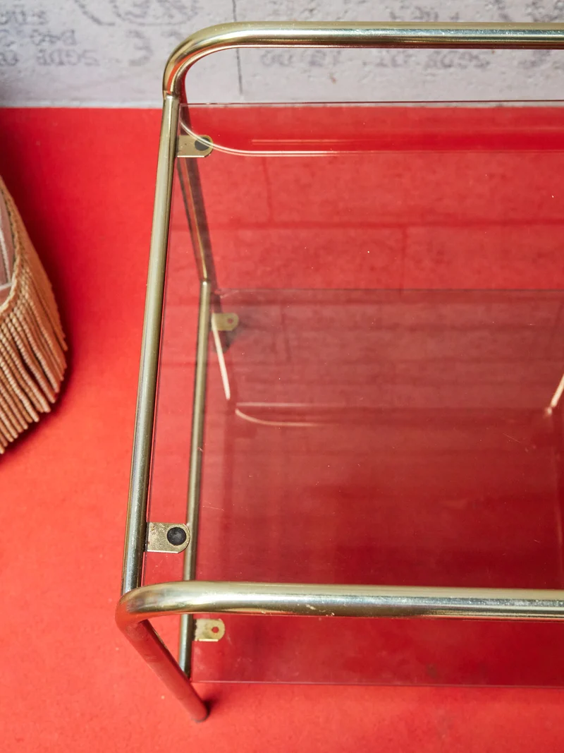 Maïa, la table de chevet en laiton N°1488