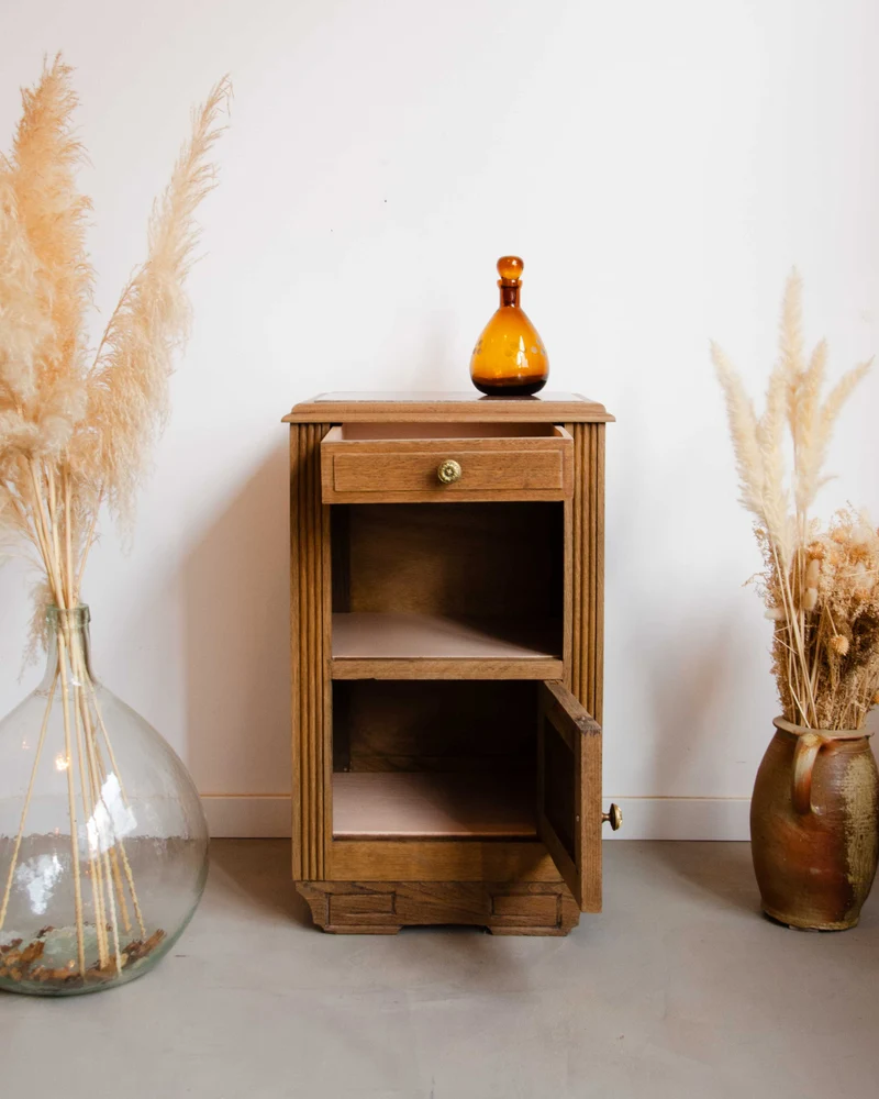 Odile, la table de chevet en marbre et bois N°1399