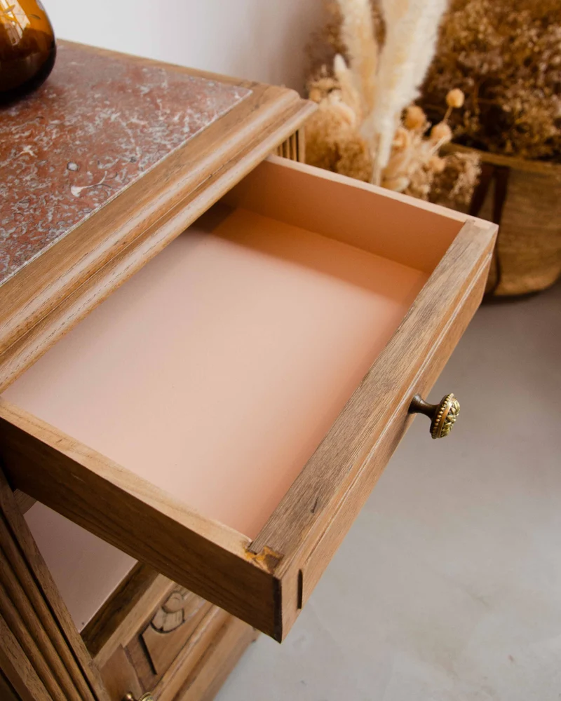 Odile, la table de chevet en marbre et bois N°1399