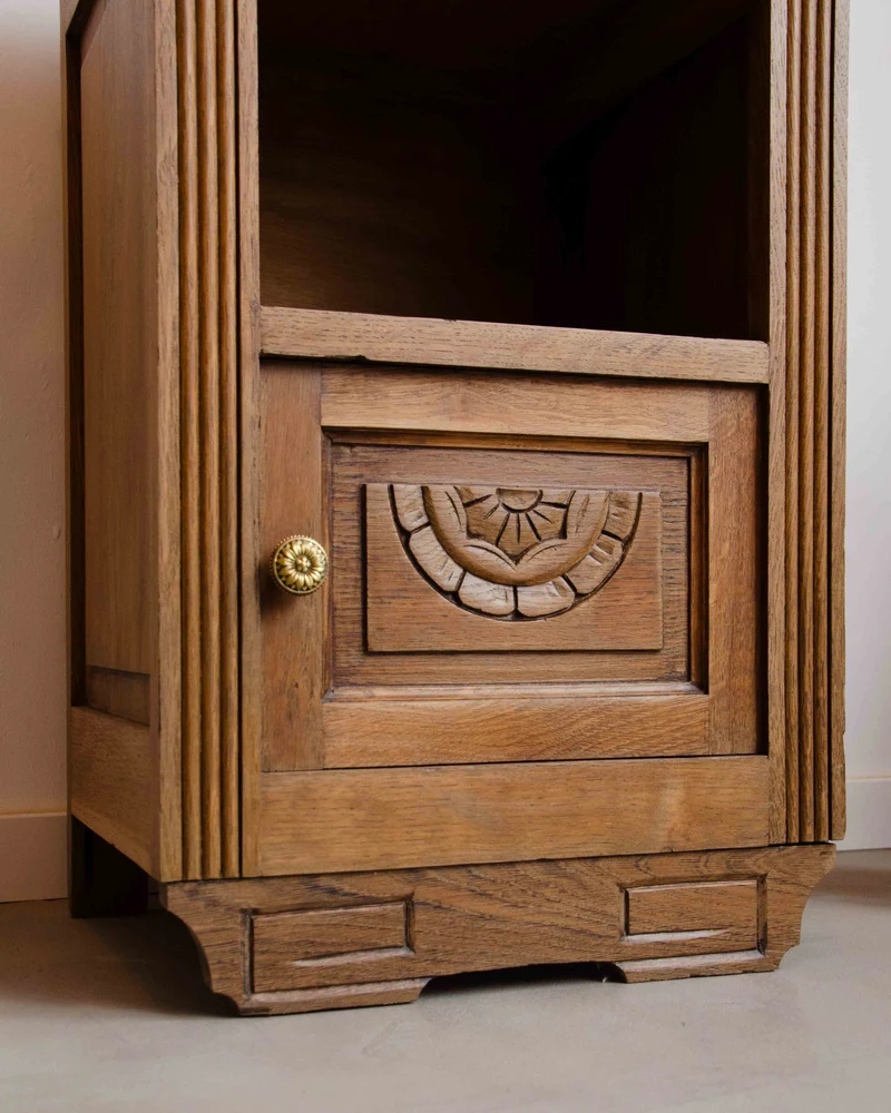 Odile, la table de chevet en marbre et bois N°1399