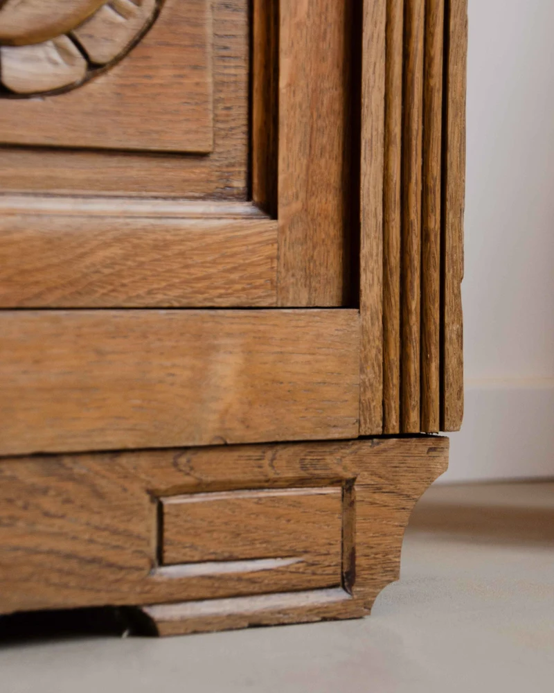 Odile, la table de chevet en marbre et bois N°1399