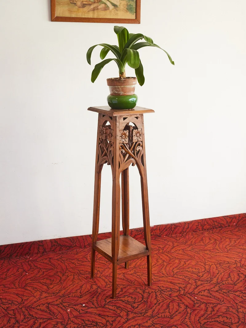 Ariel, le porte-plante en bois N°515