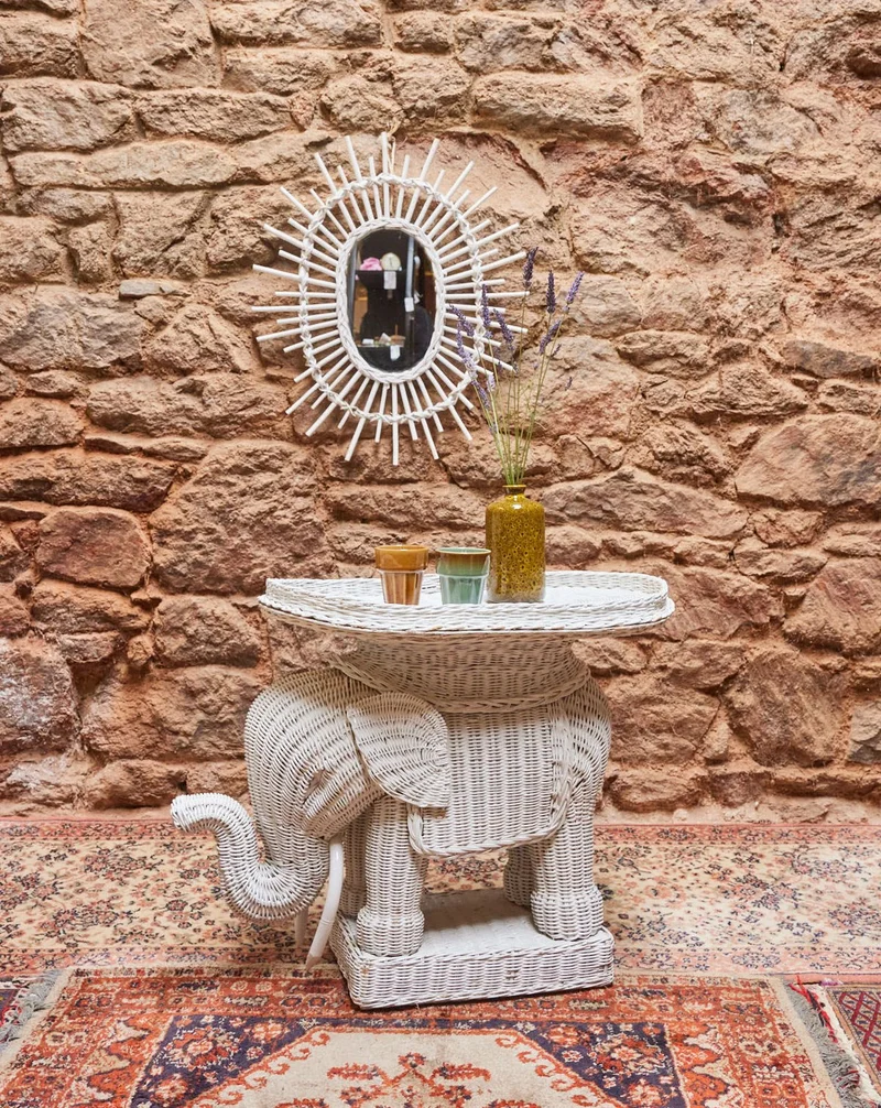 Alix, le porte-plantes Eléphant en osier N°1070