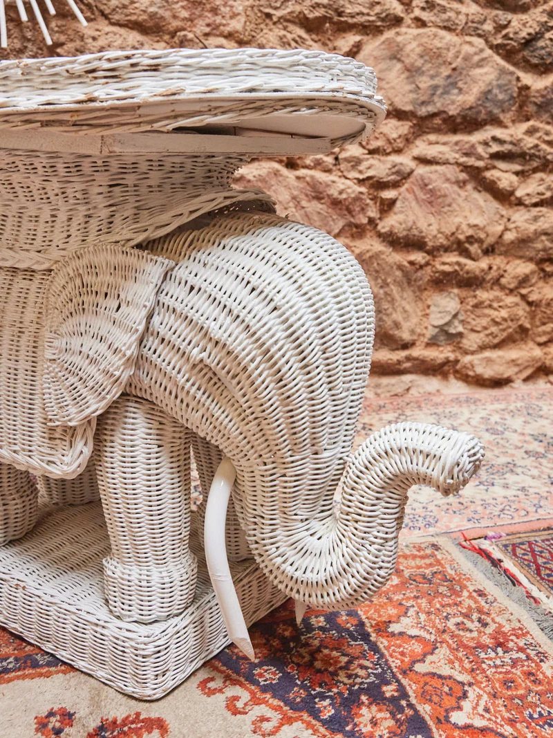 Alix, le porte-plantes Eléphant en osier N°1070