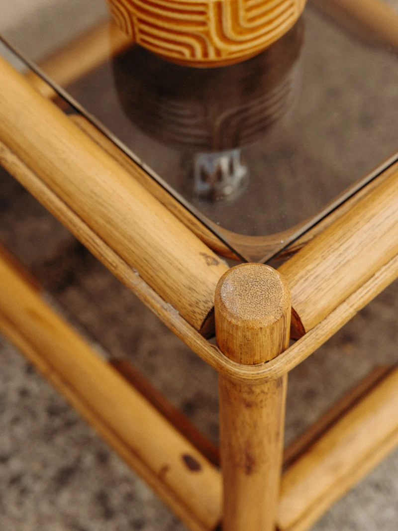 Maïa, la paire de tables de chevet en pin massif et verre N°1511
