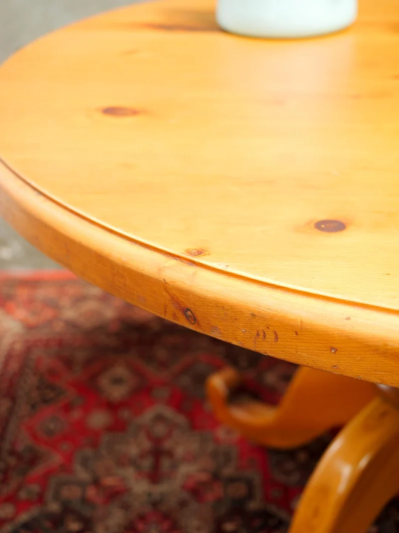 Romy, la table à manger ronde N°1418