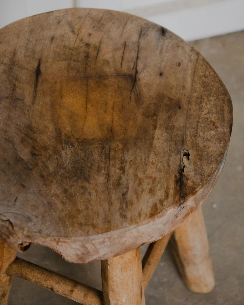 Regis, le tabouret en teck N°1386