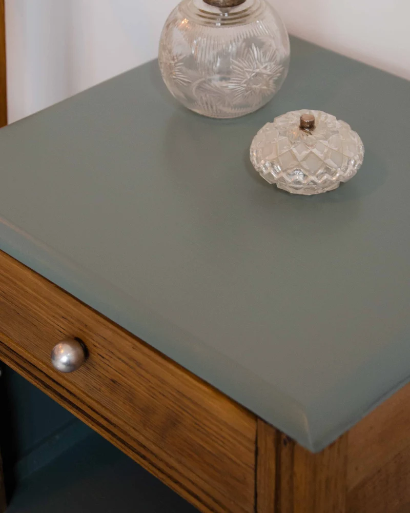 Maïa, la table de chevet en bois N°1505
