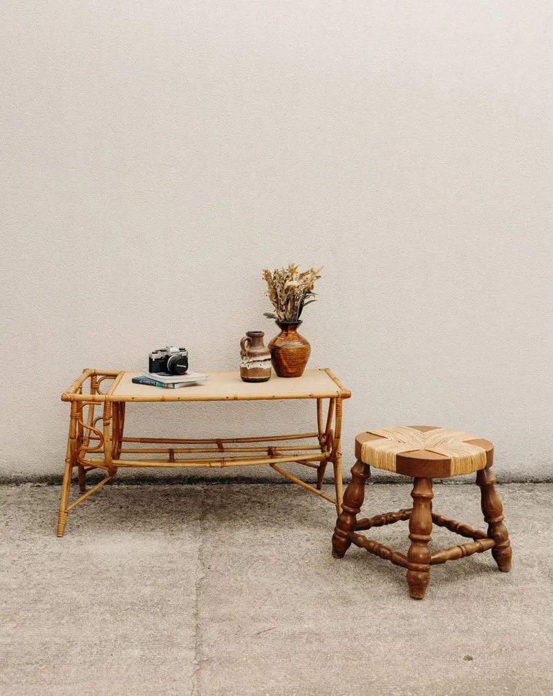 Léonie, la table basse en rotin aux lignes aériennes N°1008