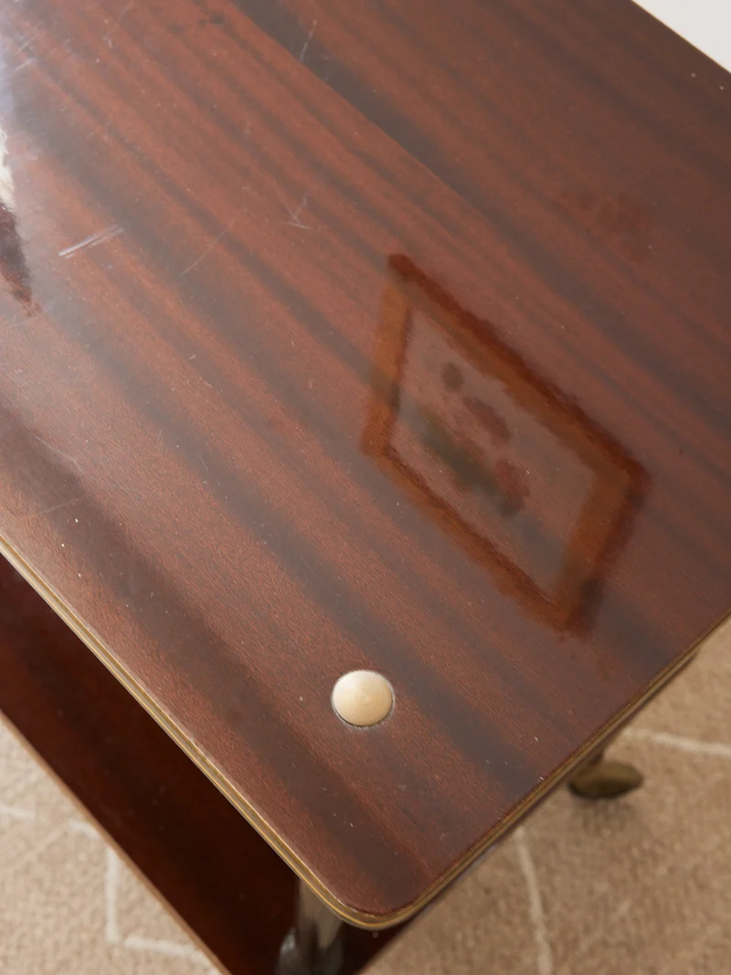Anouk, la desserte en formica N°337