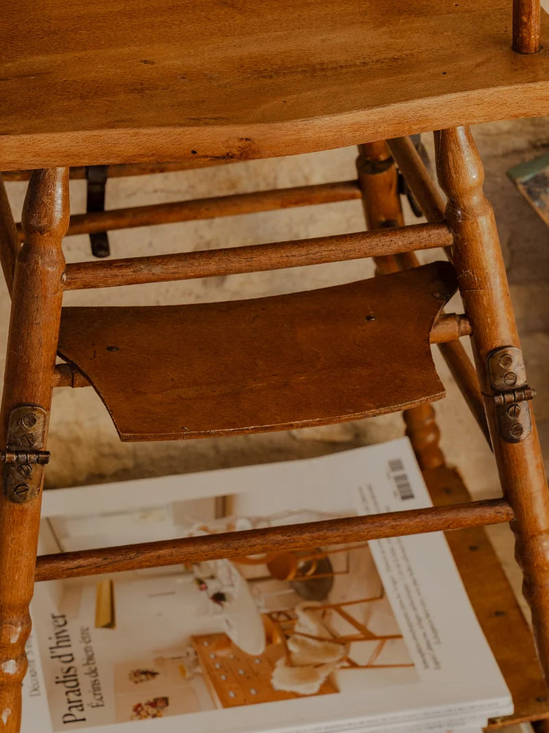 Alix, la chaise pour poupée en bois N°1059
