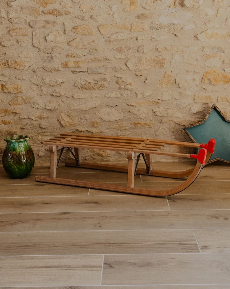 Alix, la luge en bois N°1060